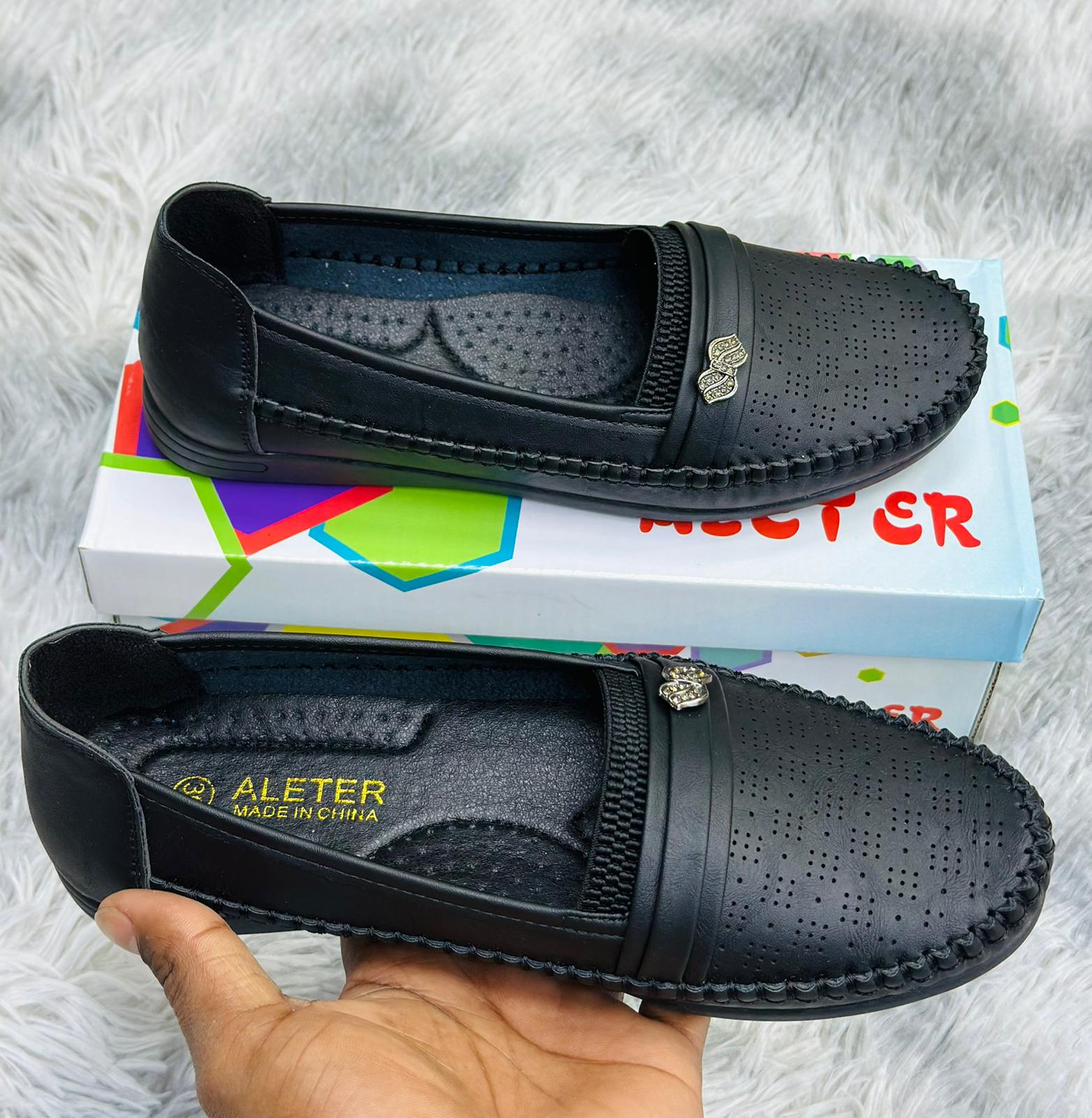 Elegant & Comfortable Office Shoes